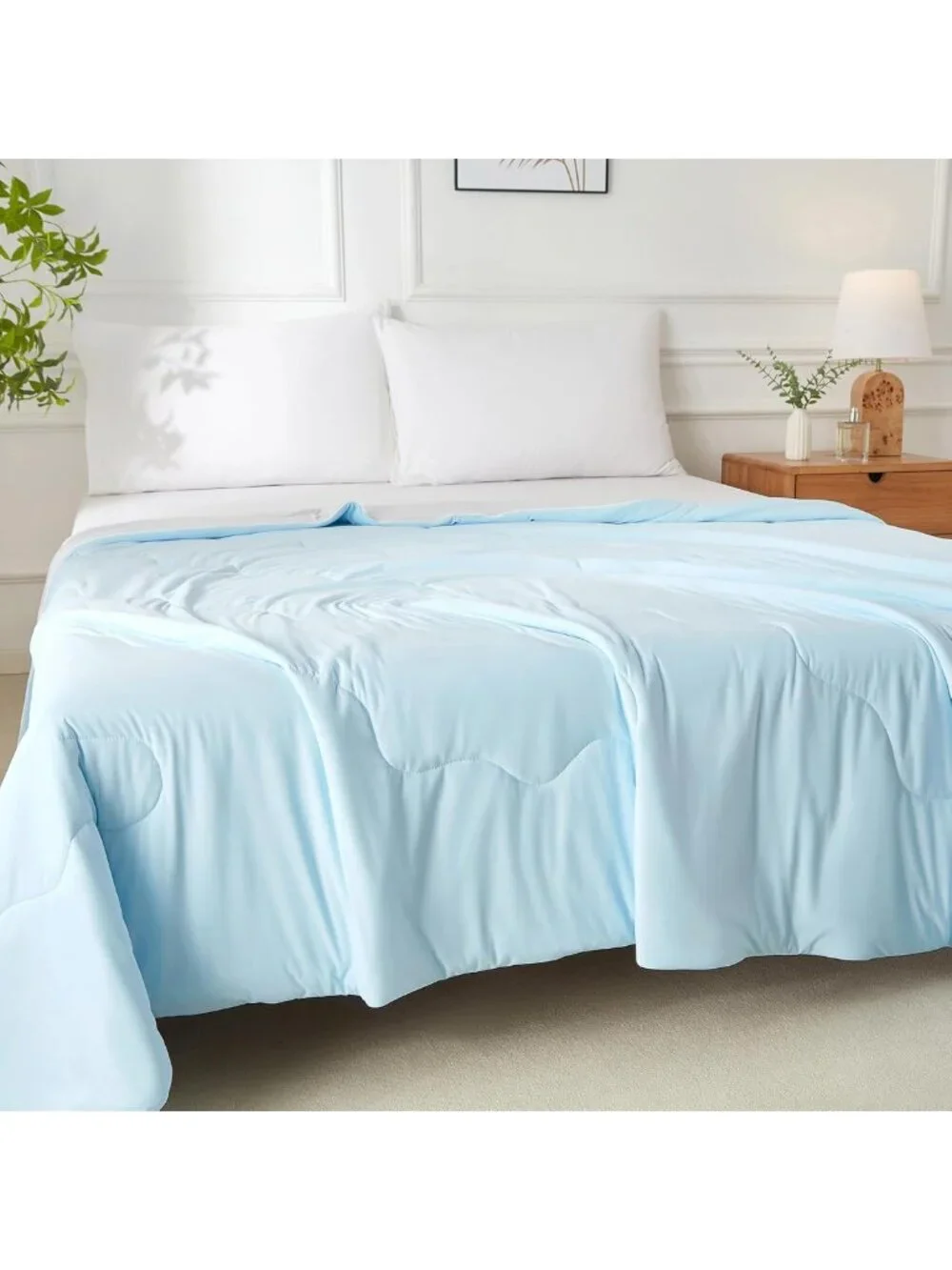 Lightweight King Cooling Comforter, Breathable Q-Max 0.45 Blanket for Hot